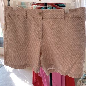 Womens LOFT shorts.       EUC